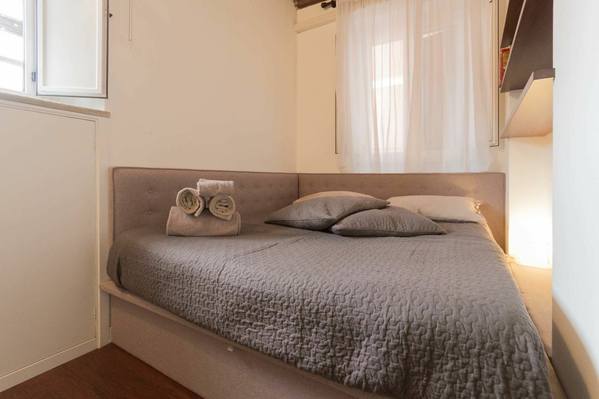 Panieri - Trastevere Apartment Roma Esterno foto